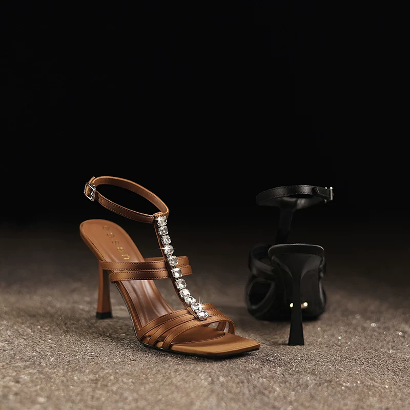 Sandal Hak Tinggi Model Baru M - Water Shoes ulasan dan harga